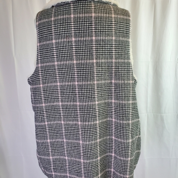 Westbound woman plus size reversible plaid vest - Picture 11 of 16